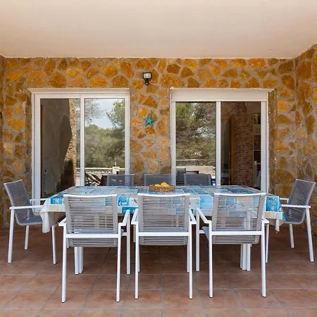 Holiday home Villallop
